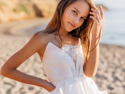 White dress for on sale 13 year old