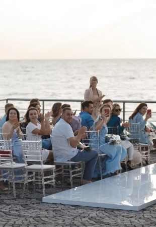 Matrimonio in riva del mare. La natura come principale fonte di ispirazione Fotograf