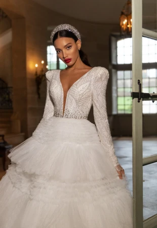 Wedding dresses with long sleeves Photog