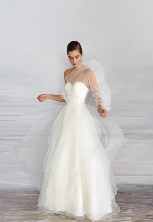 Wedding dresses with long sleeves Photog