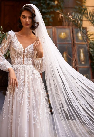 Wedding dresses with long sleeves Photog