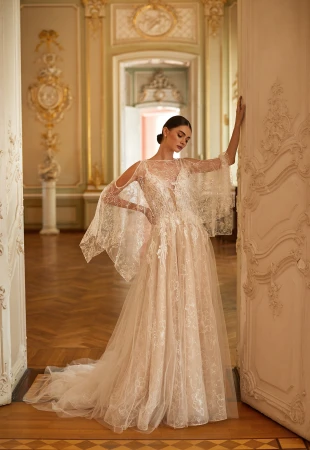 Wedding dresses with long sleeves Photog