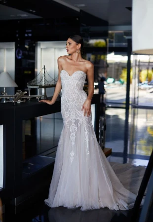 How to choose a wedding dress - tips from Pollardi photo