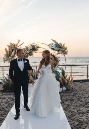 How to choose a wedding dress - tips from Pollardi photo
