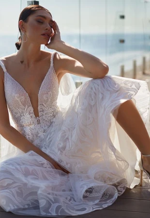 How to choose a wedding dress - tips from Pollardi photo
