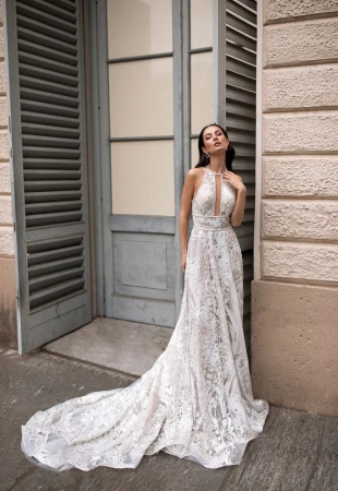 How to choose a wedding dress - tips from Pollardi photo
