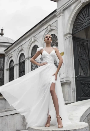 Short wedding dresses: pros and cons Fotog