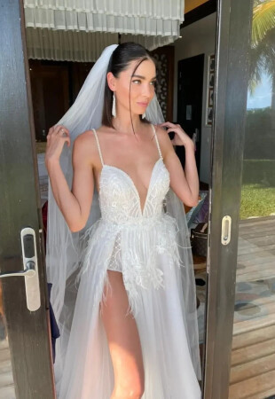 dresses for beach wedding