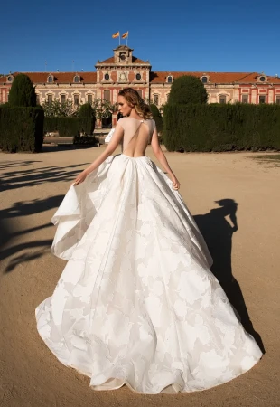You are the most fashionable bride: 21 hot trends in wedding fashion 2021-2022 Fotog