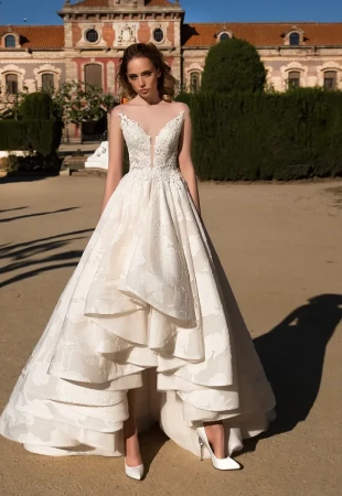 You are the most fashionable bride: 21 hot trends in wedding fashion 2021-2022 Fotog
