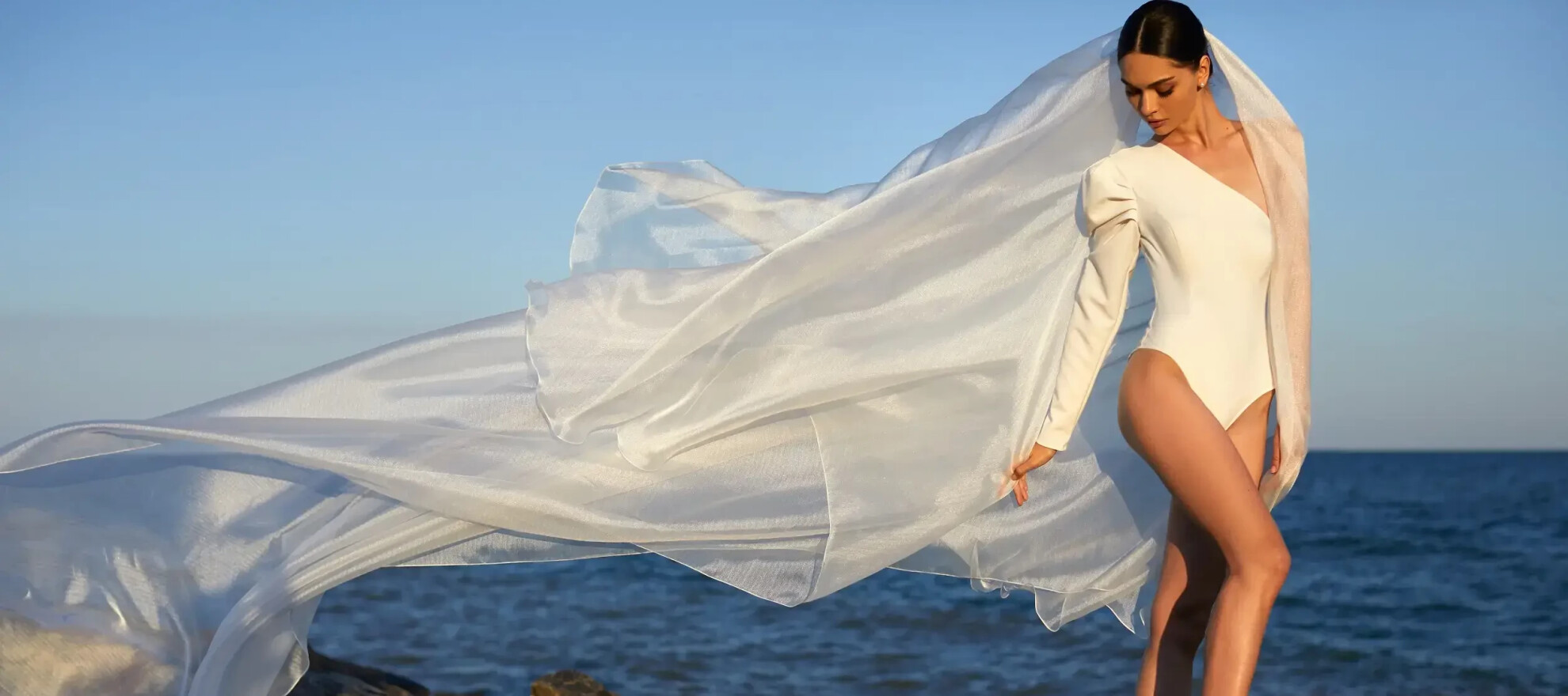 26 Gorgeous Beach Wedding Dresses That Inspire - Weddingomania