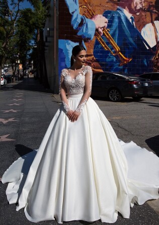 Фотографія Michelle UK 263 - 1