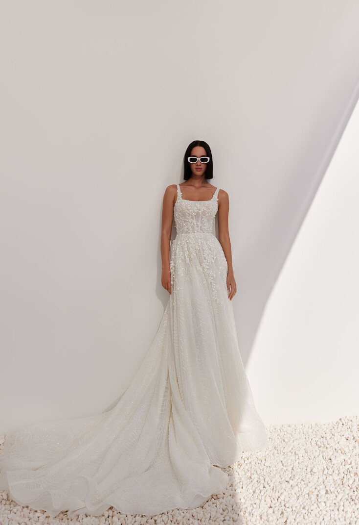 Фотографія Jet UK 2062 - 1