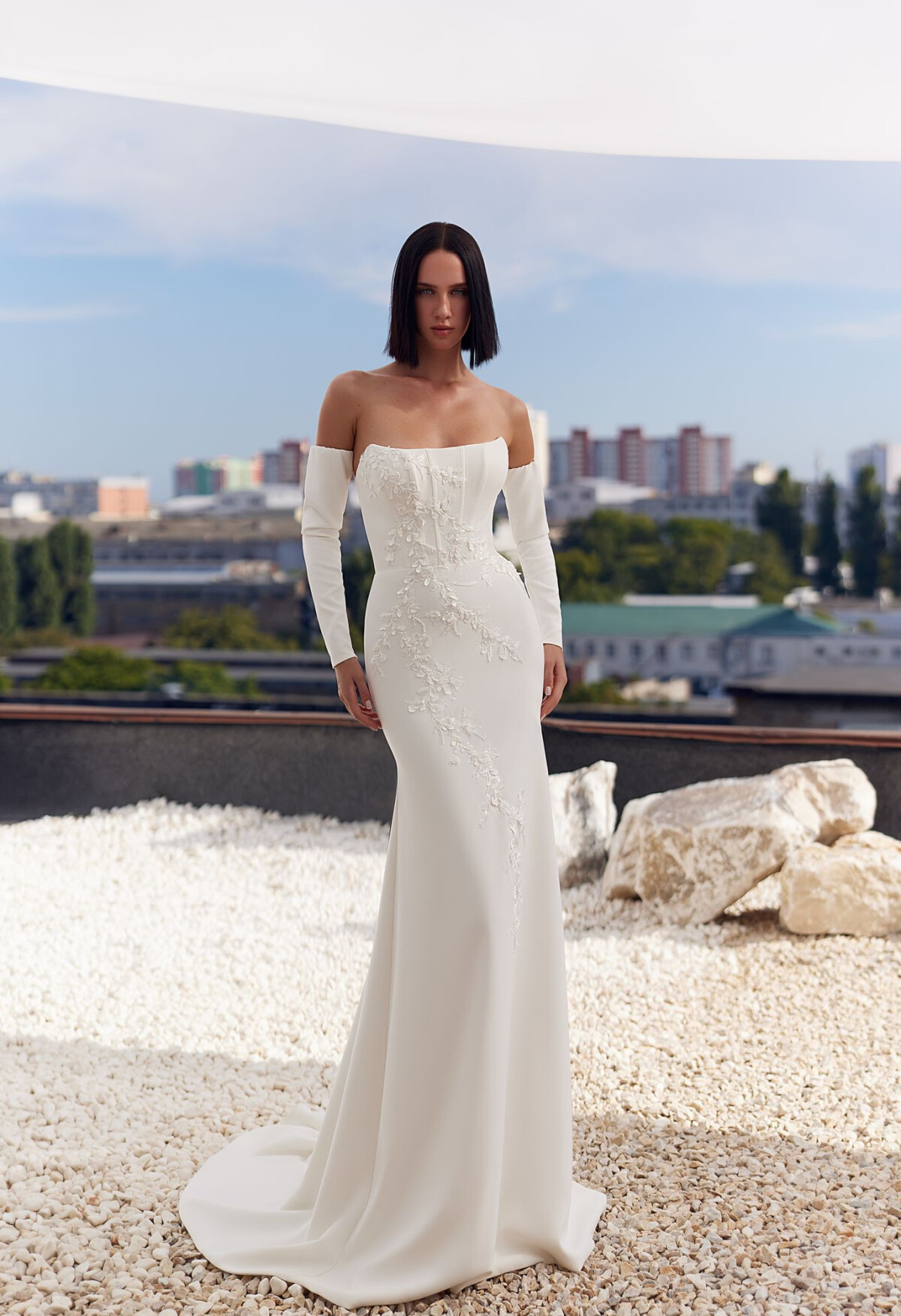 Фотографія Emerald UK 2057 - 1
