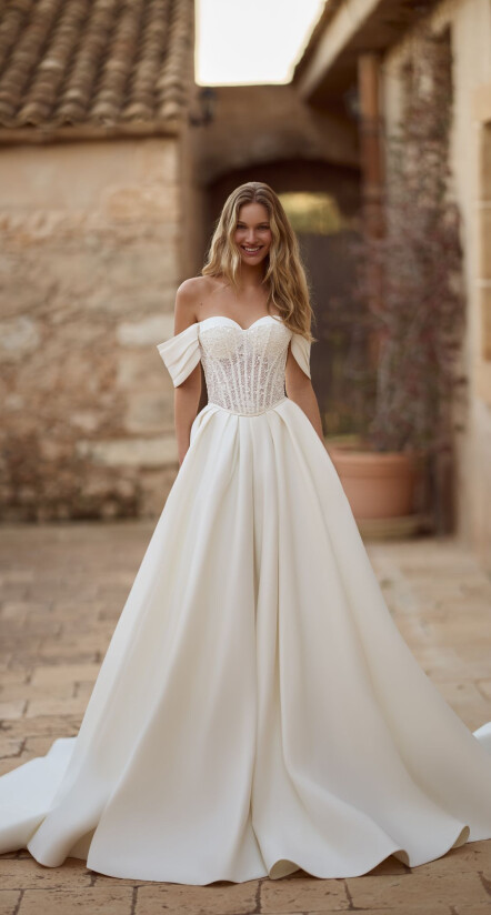 Фотографія Adara (train) UK 2168 - 1