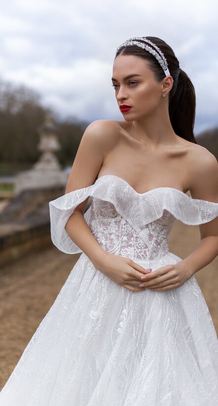 Фотографія Michelle UK 7 - 3