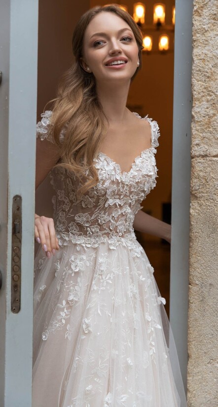 Фотографія Romance UK 60 - 3