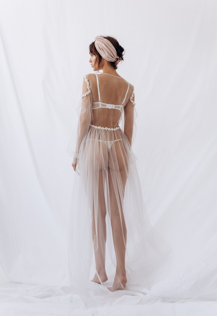 Image F-412 FR 587 - 2