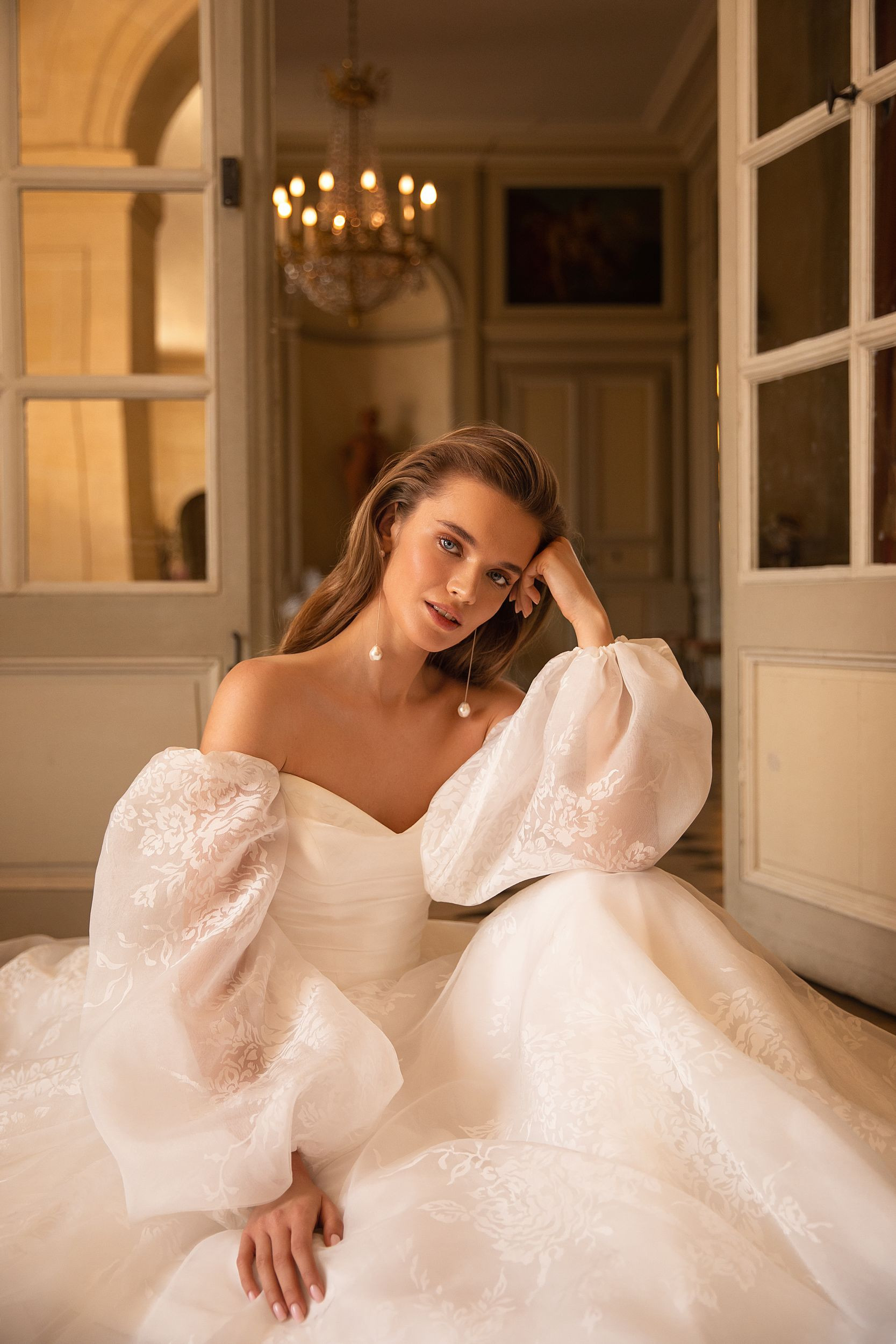 Daria Karlozi “Honorine” - collection “Arôme d'Amour collection