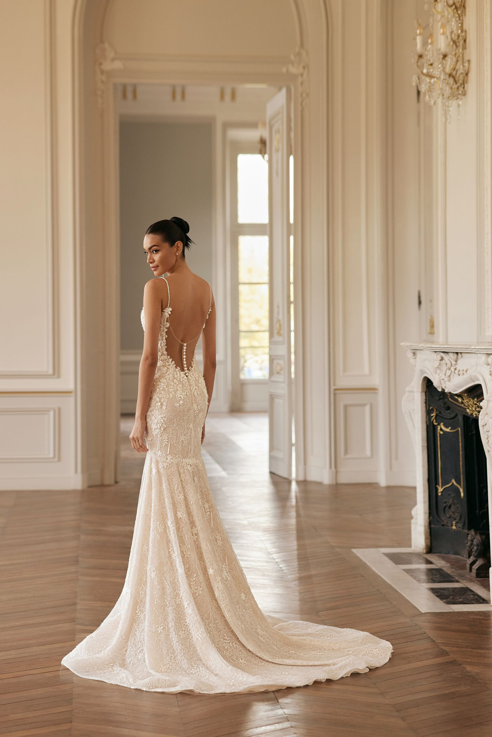 Ida Torez “Vissora” - collection “Champagne Lady collection” on