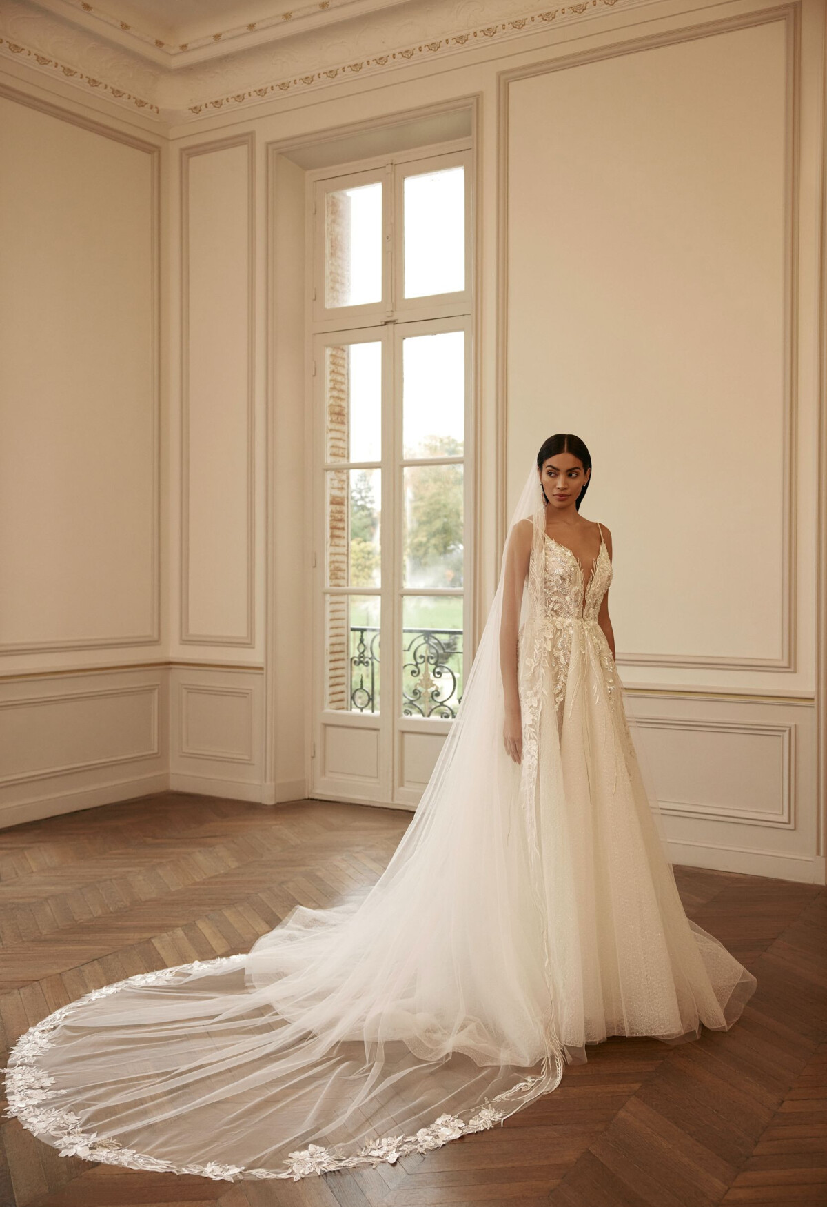 Picture Veil EN 1604 - 2