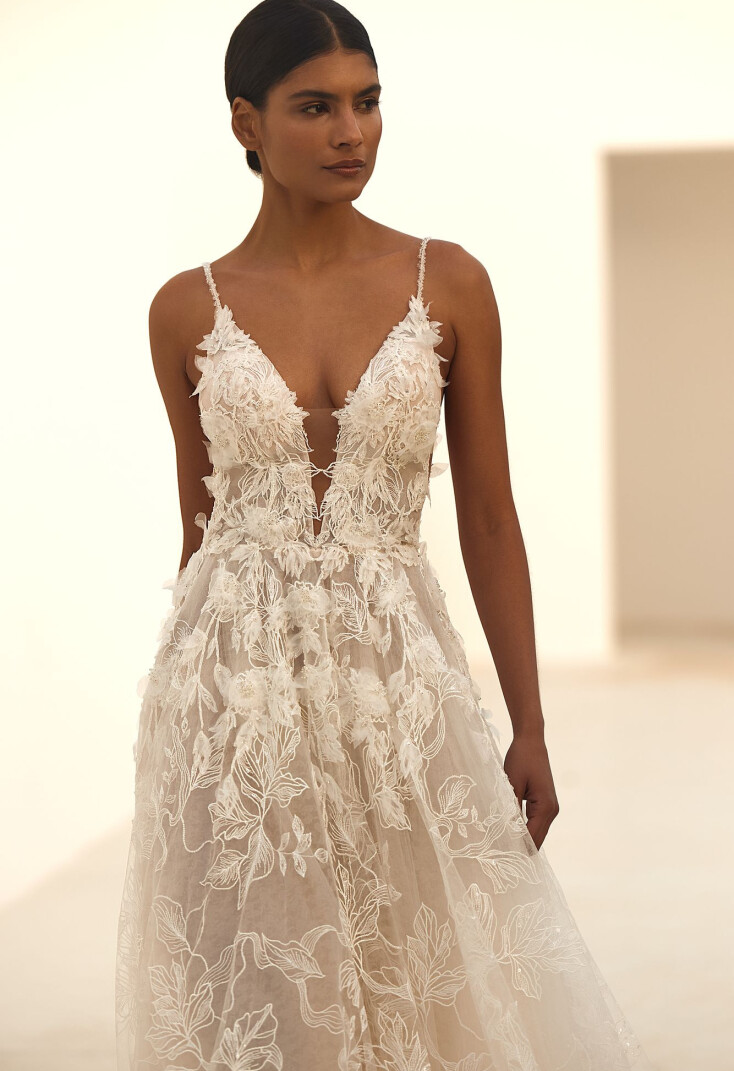 Image Luminous Devotion FR 1983 - 3