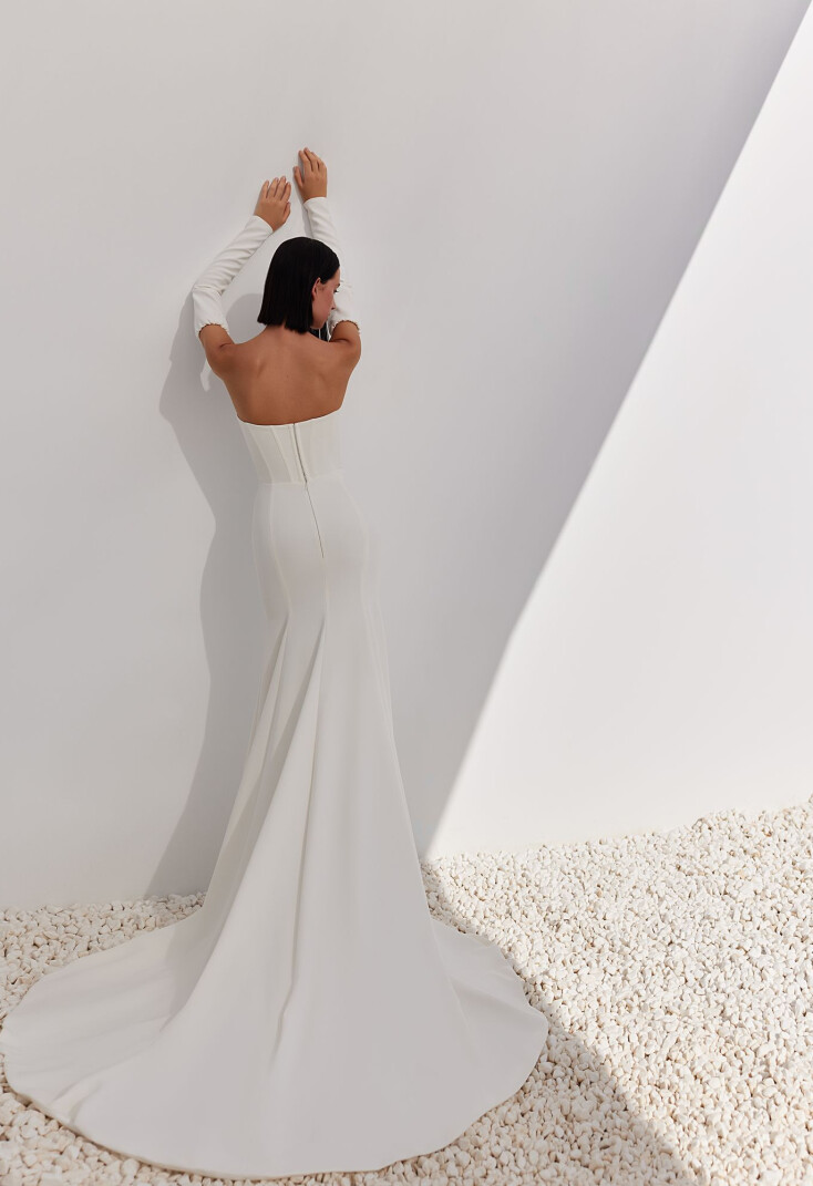 Фото Emerald RU 2057 - 2