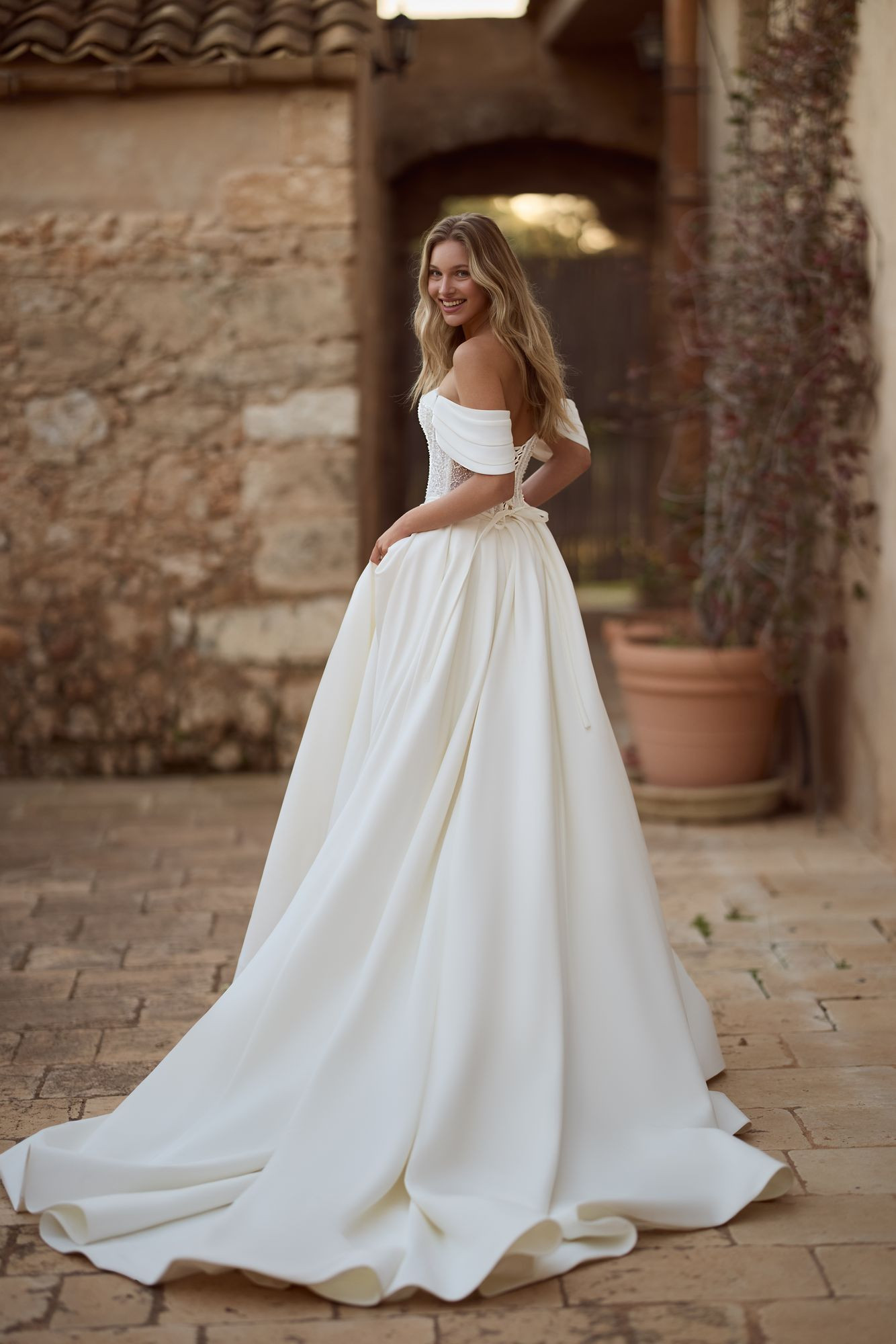 Daria Karlozi “Adara (train)” - collection “Lucea collection” on