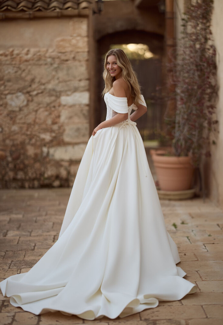 Picture Adara (train) EN 2168 - 2