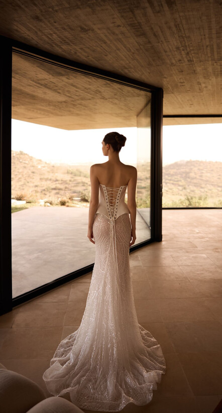 Image Clash (train) FR 2211 - 2