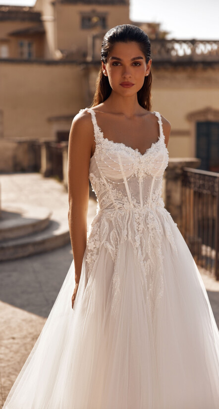 Фотографія Nira UK 2277 - 2