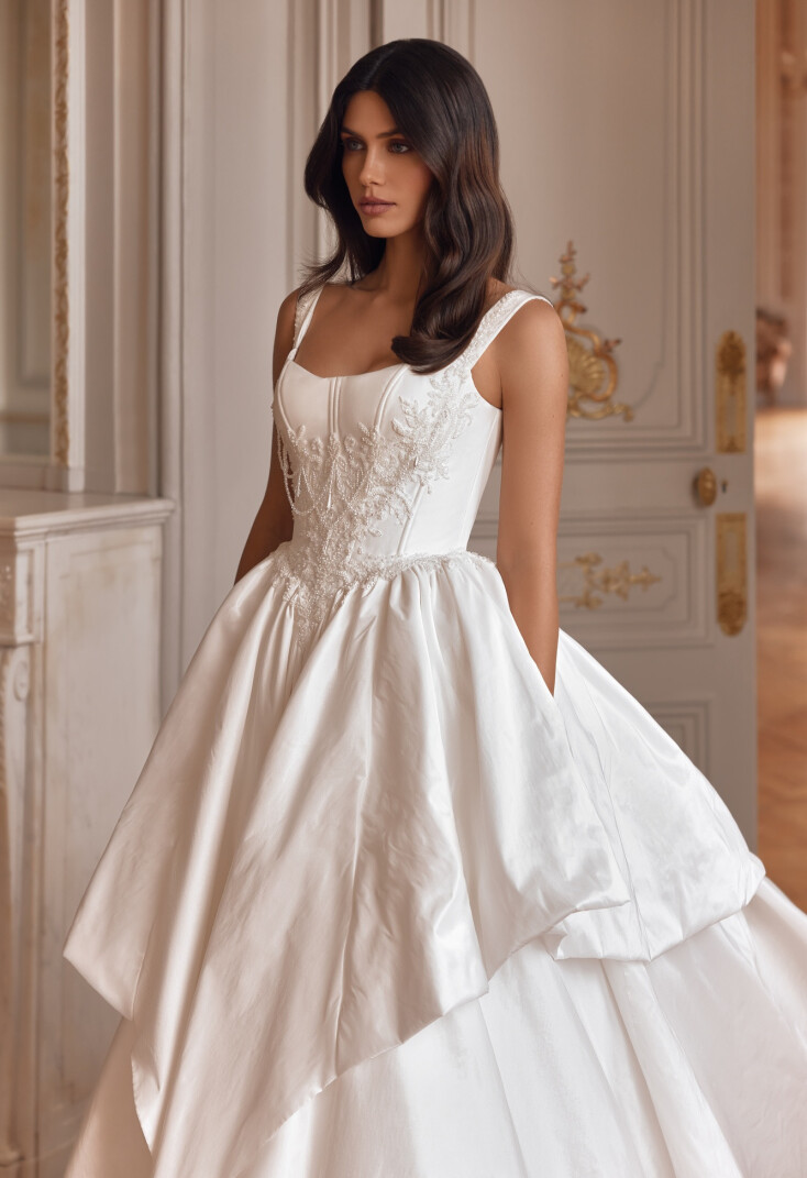 Picture Yara EN 2452 - 2