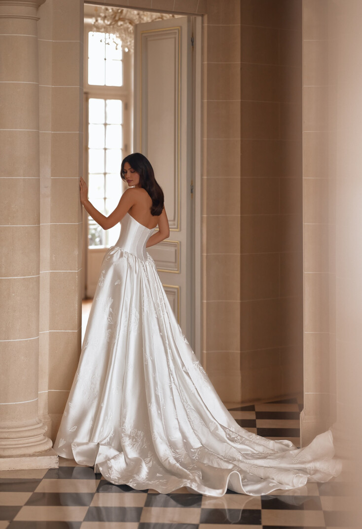 Picture Luvia EN 2484 - 4